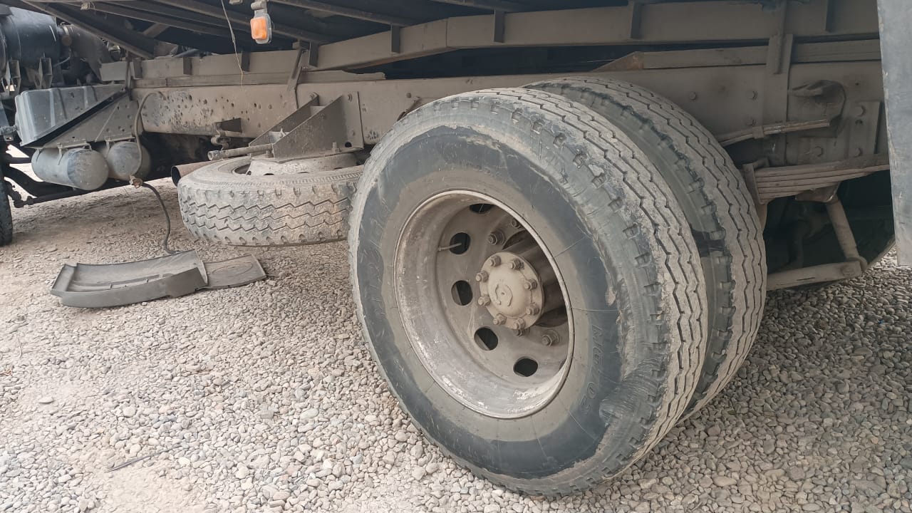  Volkswagen 17 220M 2001    EN DESARME